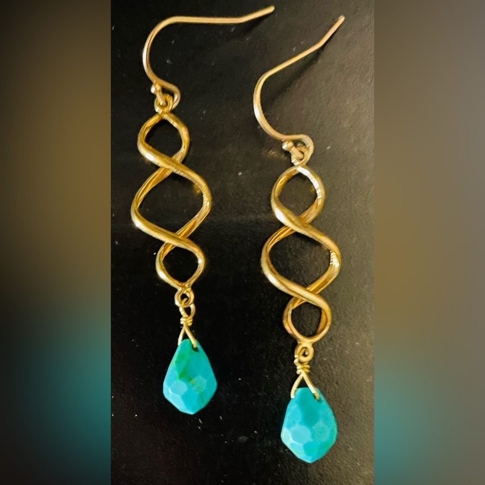 Peyote Bird Gold Twisted Earrings,NWOT